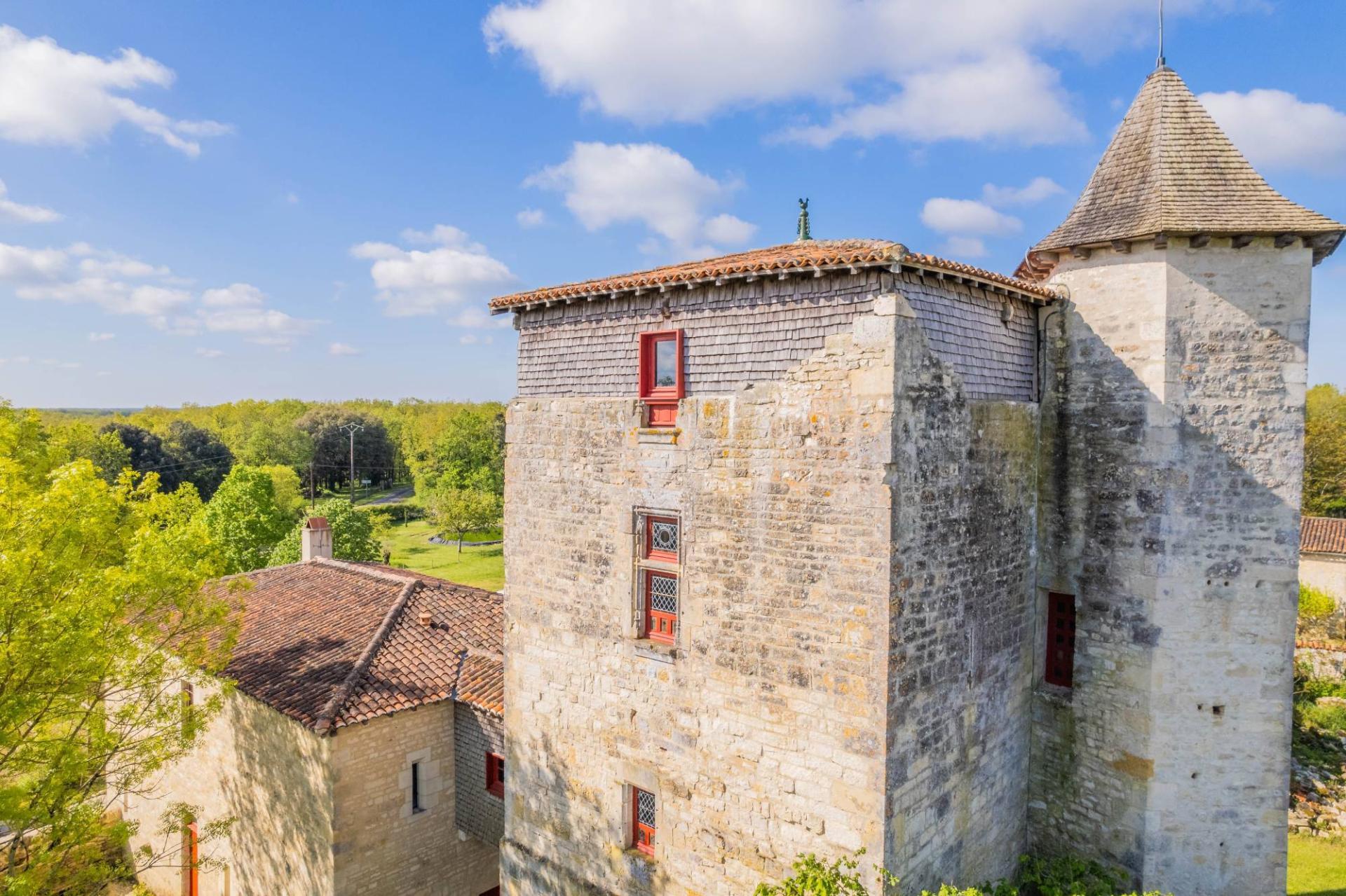 Edifice du Logis de Sigogne